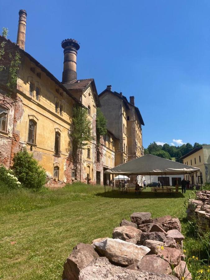 Penzion Pivovar - Jedinecne Ubytovani V Arealu Byvaleho Pivovaru Rudník Kültér fotó